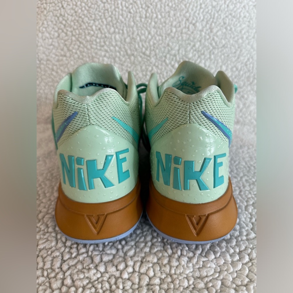 Nike Kyrie 5 Squidward Tentacles Shoes - Picture 4 of 8